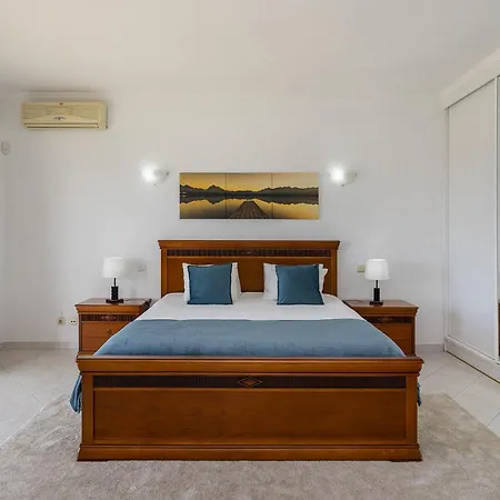Vila Marina - Pool & Sea View Albufeira